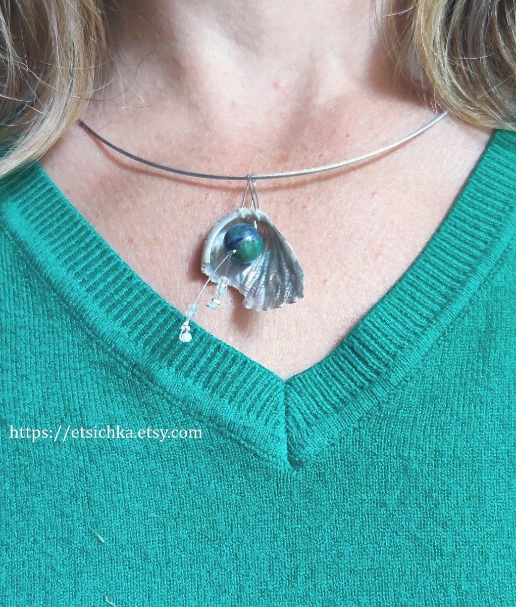 Sea Heart: Necklace with Shell, Azurmalachite, and